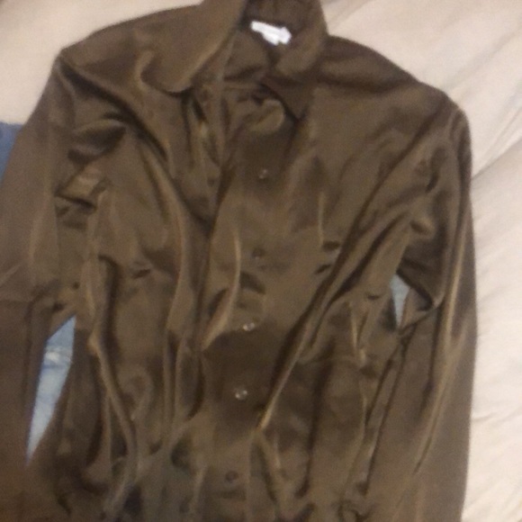 Good American button down shirt. Brown 1/2 - Picture 6 of 6